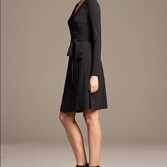 Banana Republic Wrap Dress - Picture 4 of 5